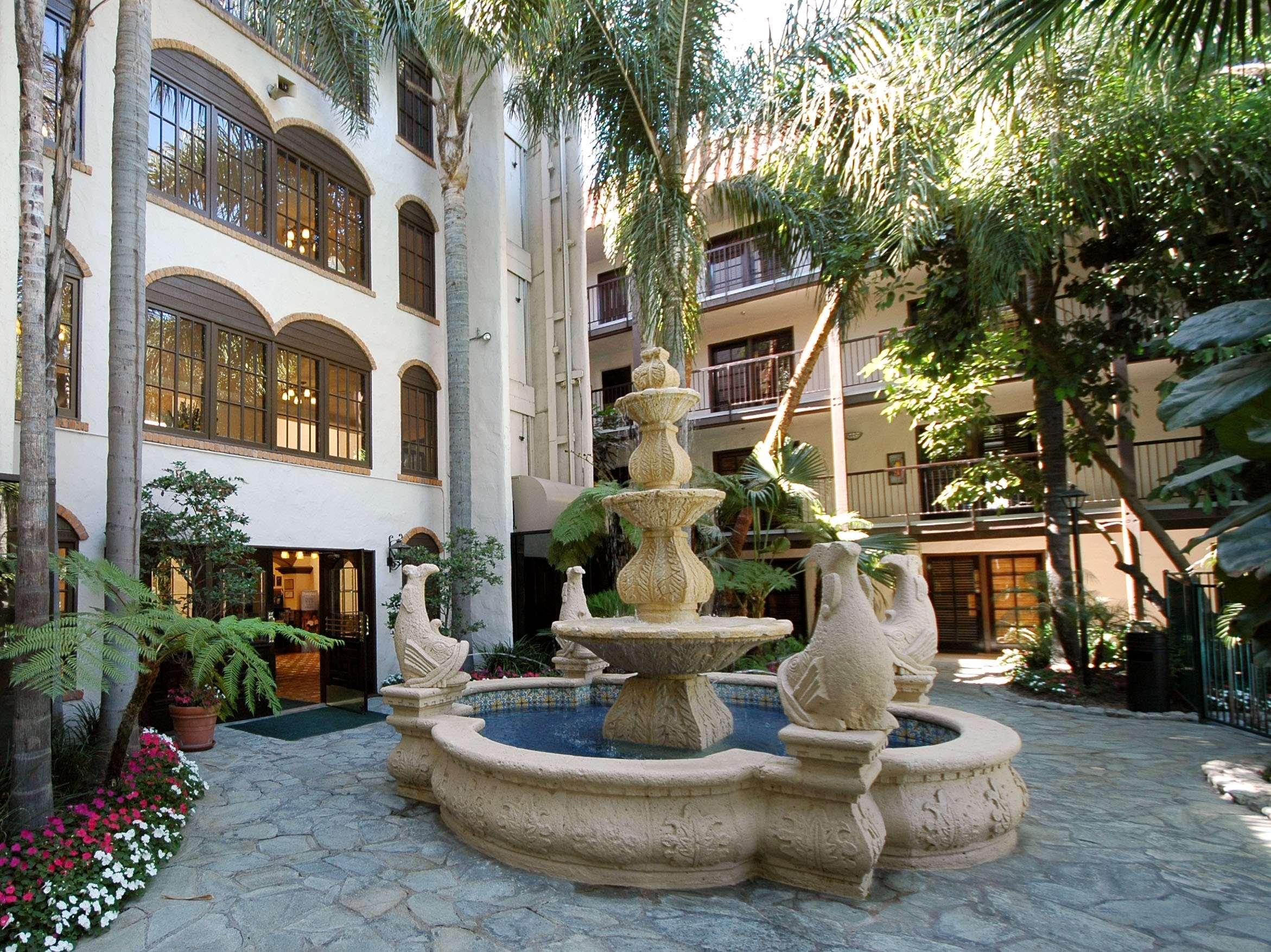Buena Park Grand Hotel & Suites ภายนอก รูปภาพ