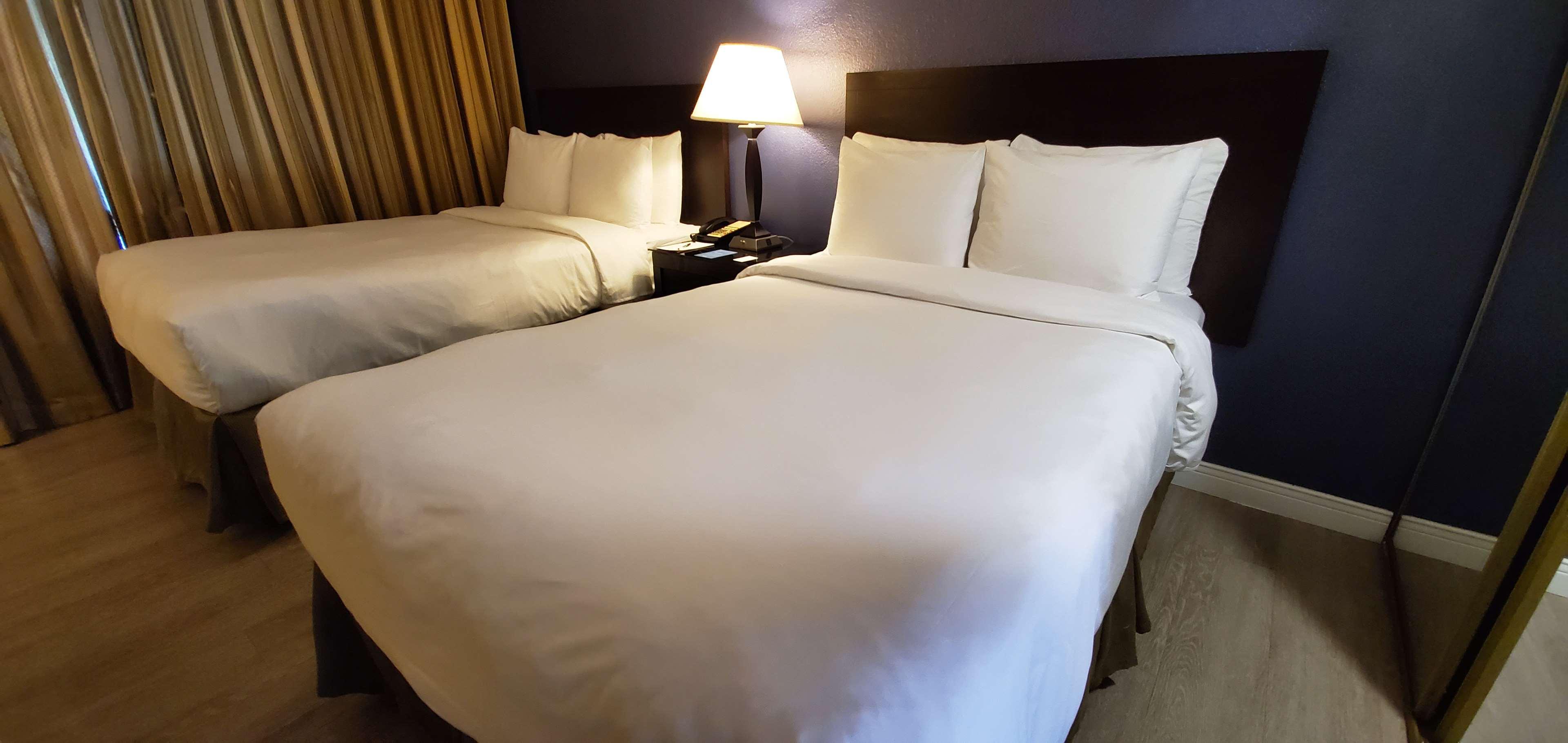 Buena Park Grand Hotel & Suites ภายนอก รูปภาพ